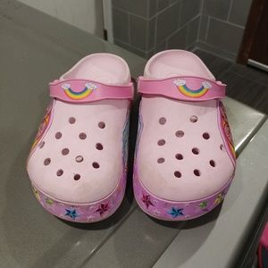 Very cute light up crocs! Well love by my daughter